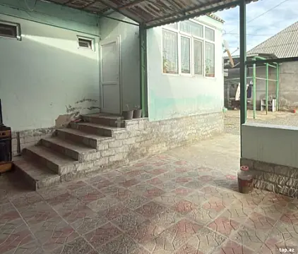 Satılır 4 otaqlı həyət evi 100 m² — Sumqayıt 4 otaq 100.00 m²