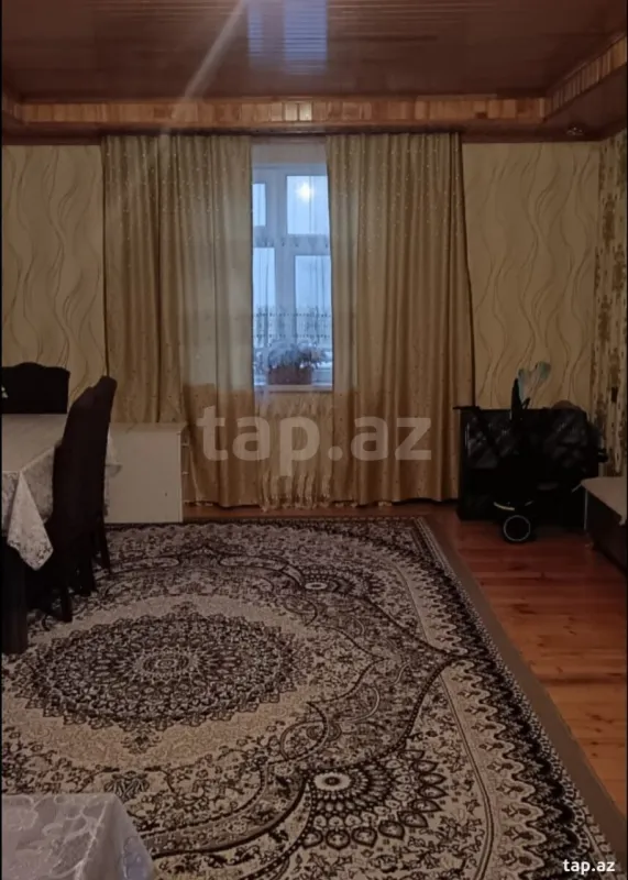 Satılır 3 otaqlı həyət evi