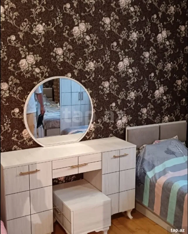 Satılır 3 otaqlı həyət evi