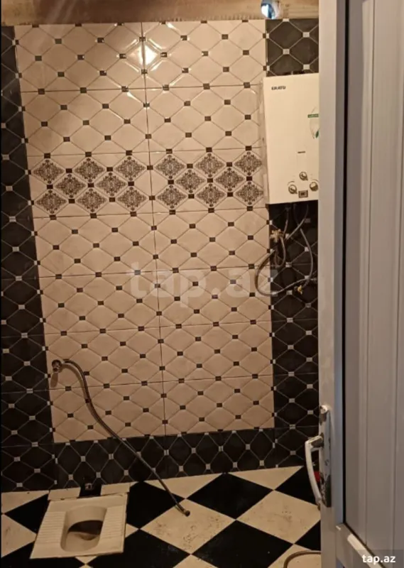 Satılır 3 otaqlı həyət evi