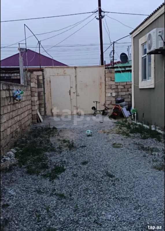 Satılır 3 otaqlı həyət evi