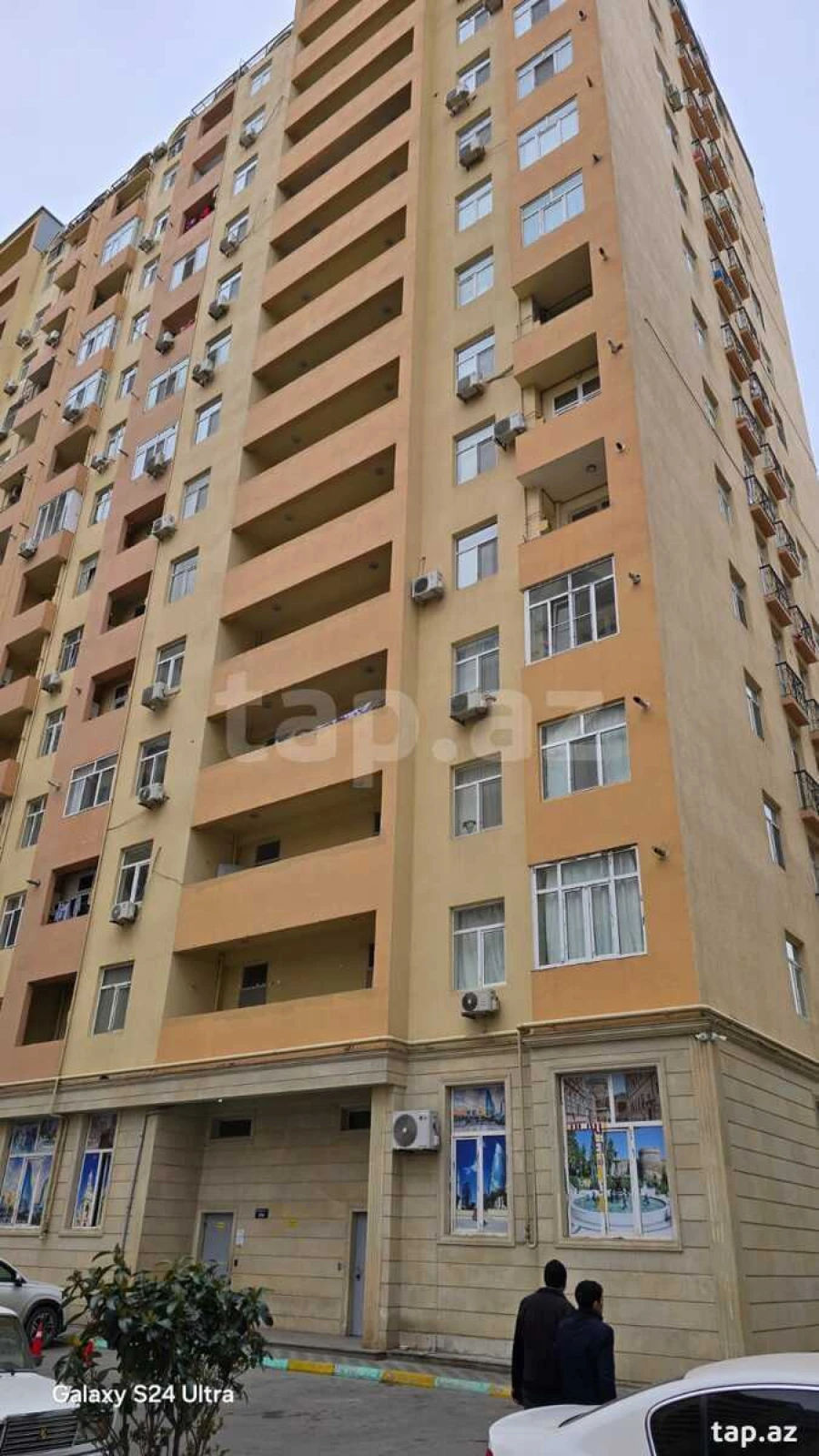 Satılır 3 otaqlı yeni tikili 100 m²