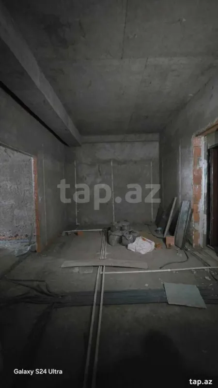 Satılır 3 otaqlı yeni tikili 100 m²