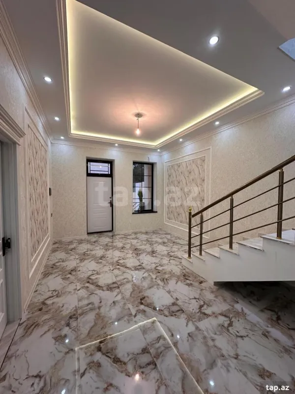 Satılır 5 otaqlı həyət evi