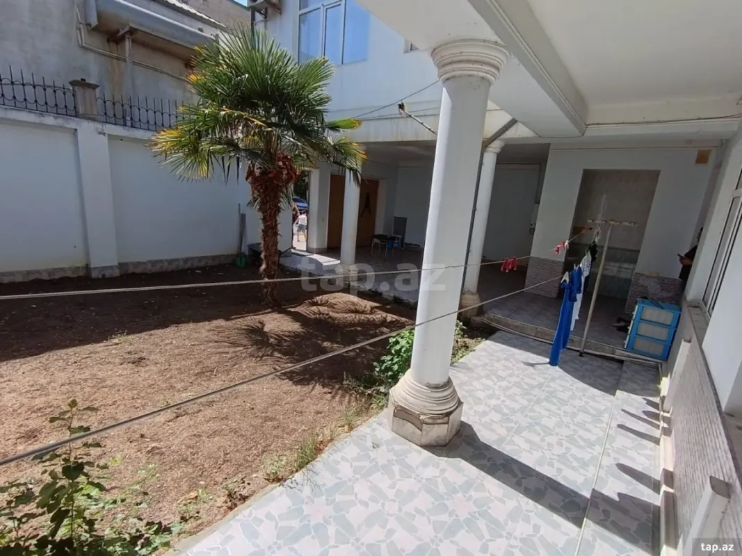 Kirayə verilir 5 otaqlı həyət evi