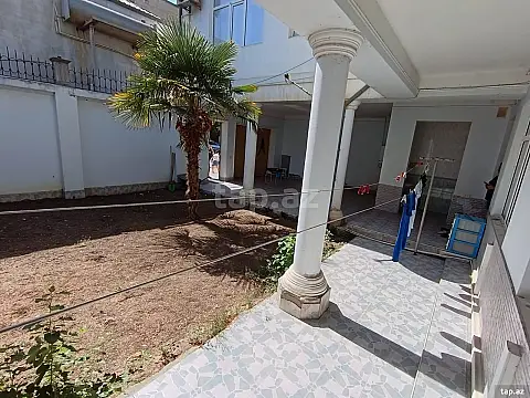 Kirayə verilir 5 otaqlı həyət evi