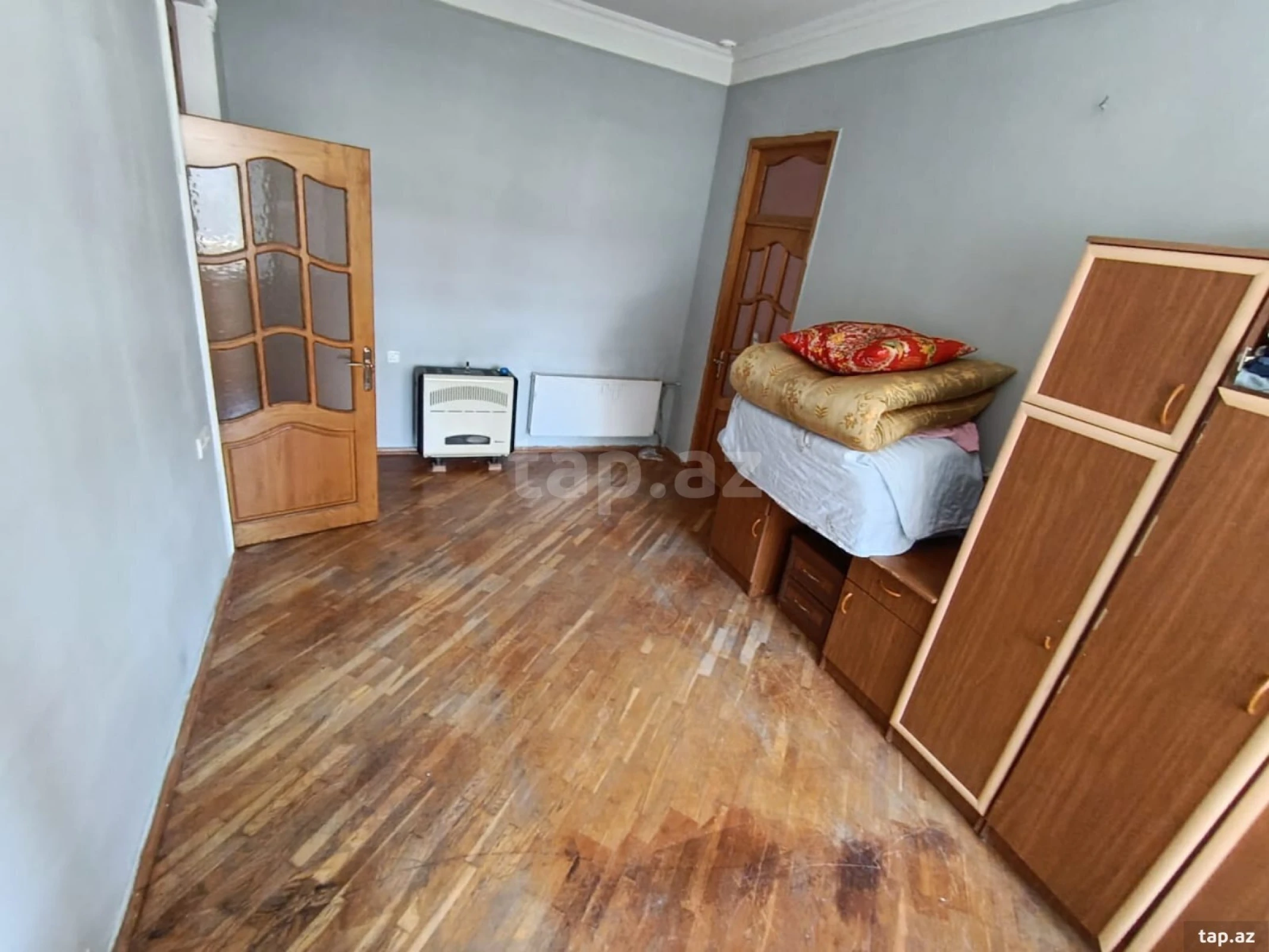 Kirayə verilir 5 otaqlı həyət evi