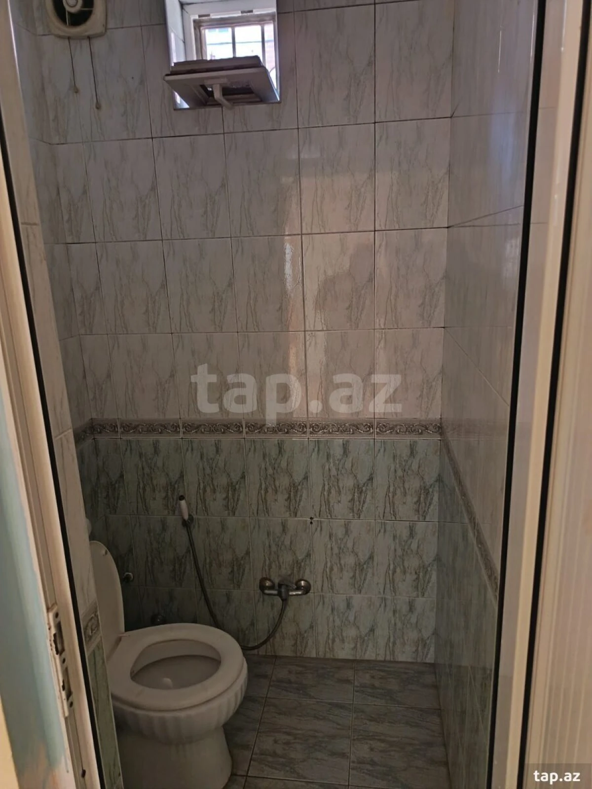 Kirayə verilir 5 otaqlı həyət evi