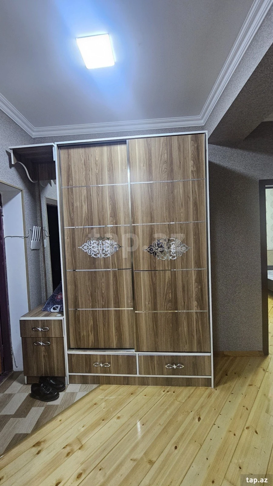 Satılır 2 otaqlı yeni tikili 55 m²