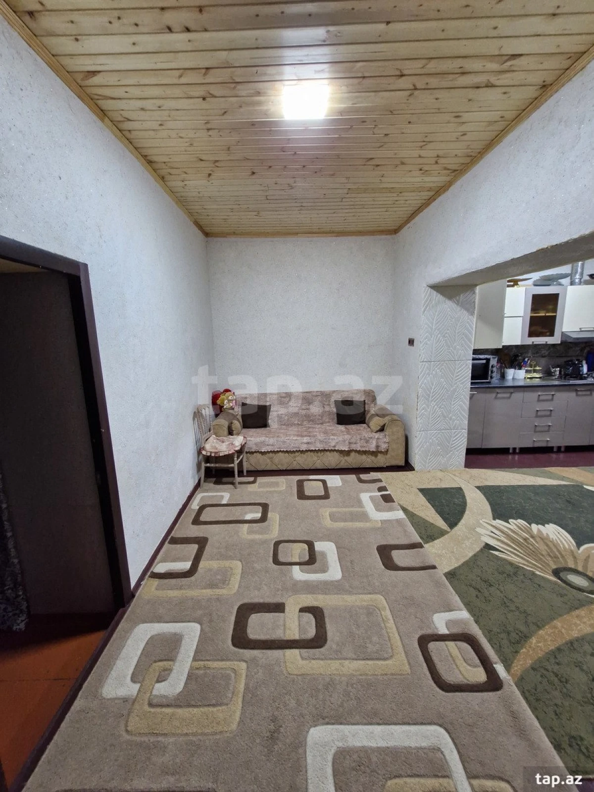 Satılır 4 otaqlı həyət evi