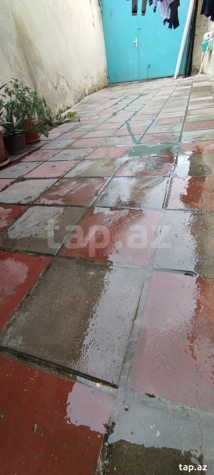 Satılır 4 otaqlı həyət evi