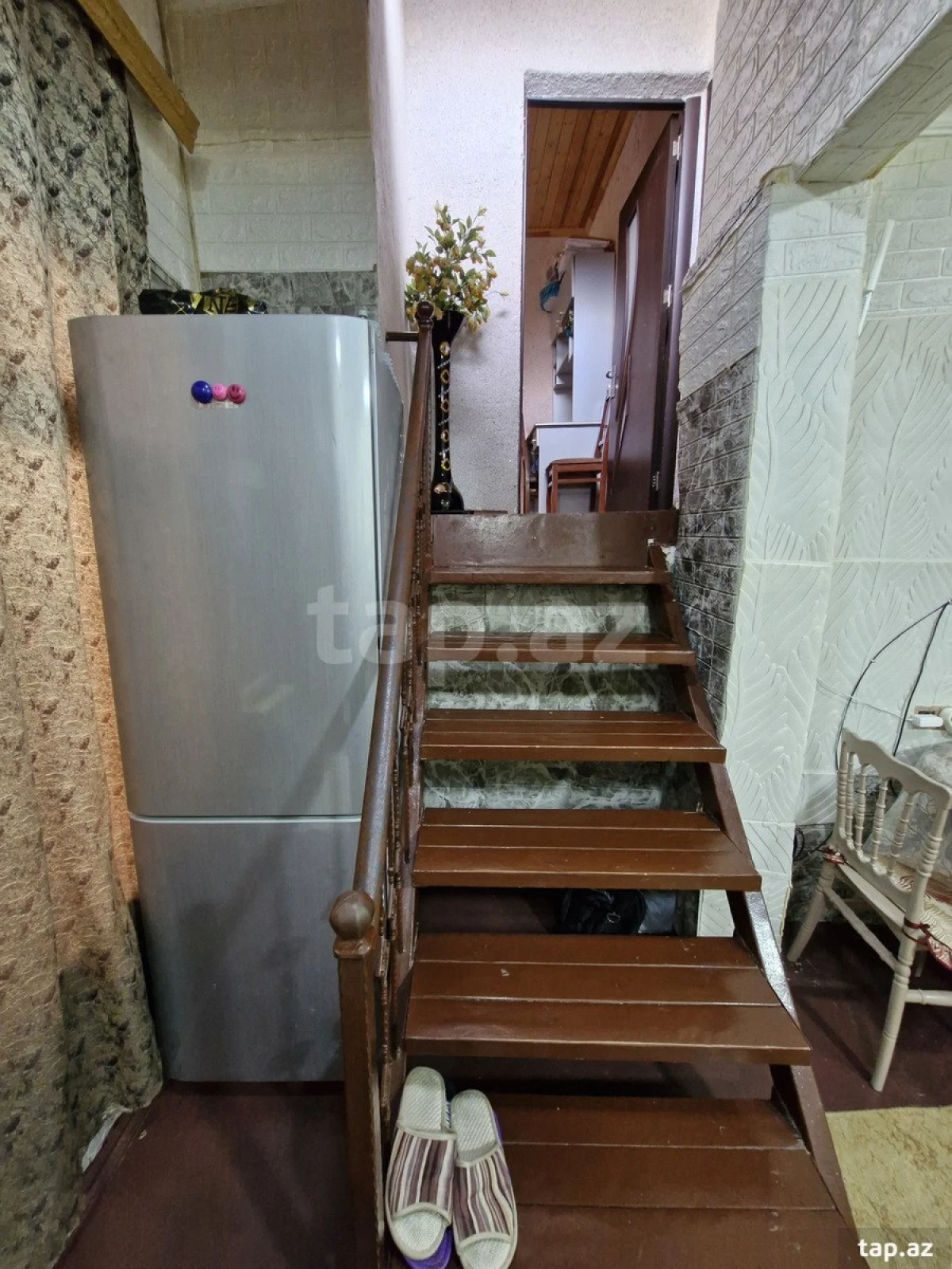 Satılır 4 otaqlı həyət evi