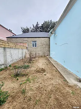Satılır 4 otaqlı həyət evi
