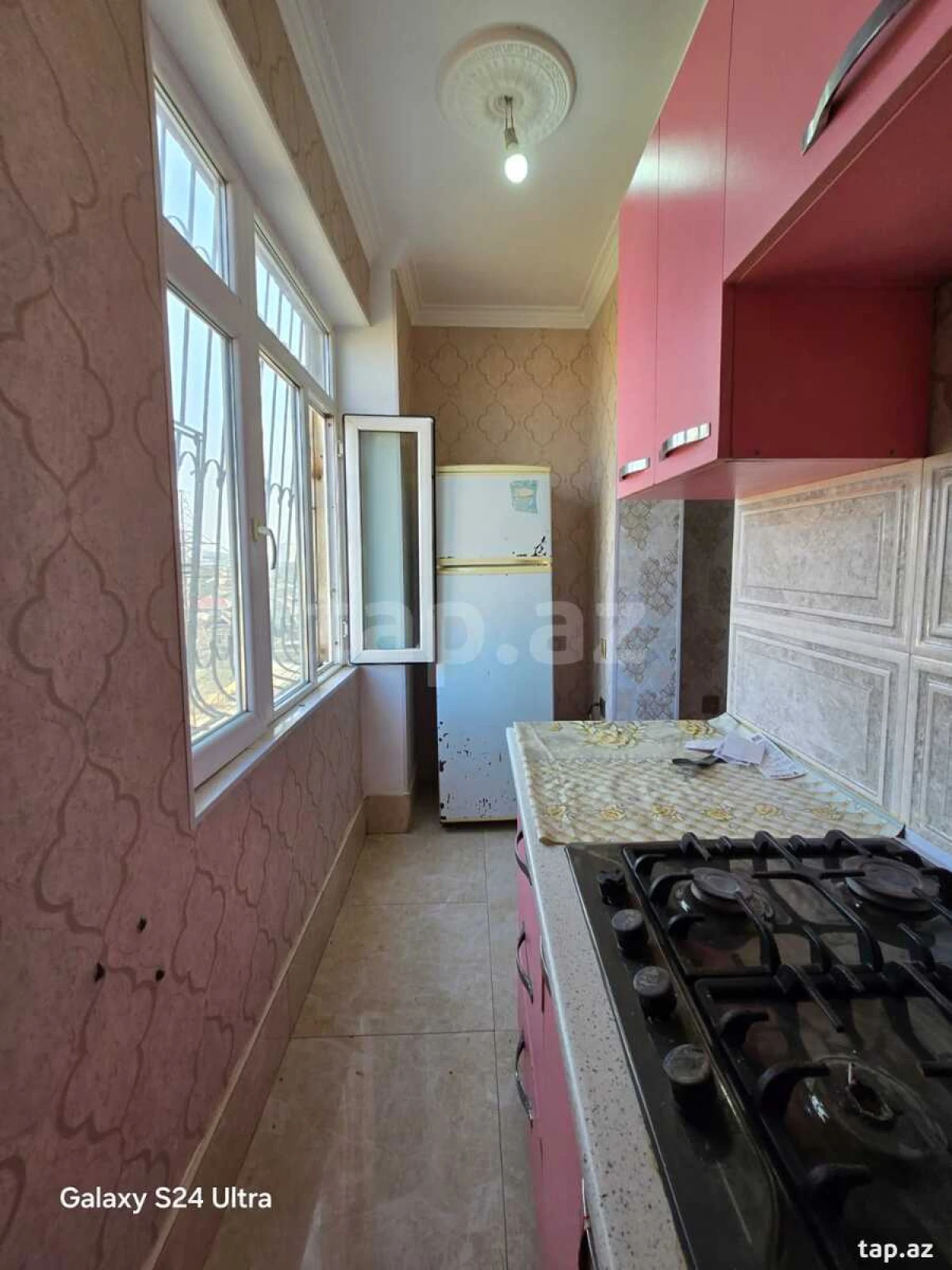 Satılır 2 otaqlı yeni tikili 50 m²