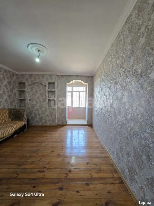 Satılır 2 otaqlı yeni tikili 50 m²