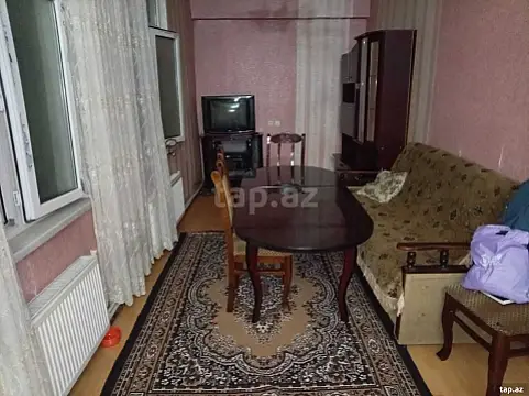 Kirayə verilir 2 otaqlı həyət evi