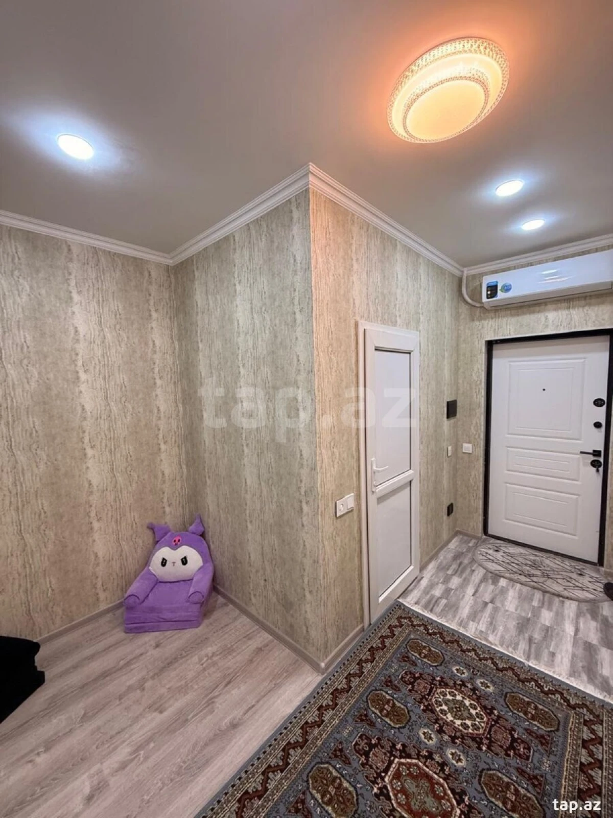 Satılır 2 otaqlı yeni tikili 63 m²