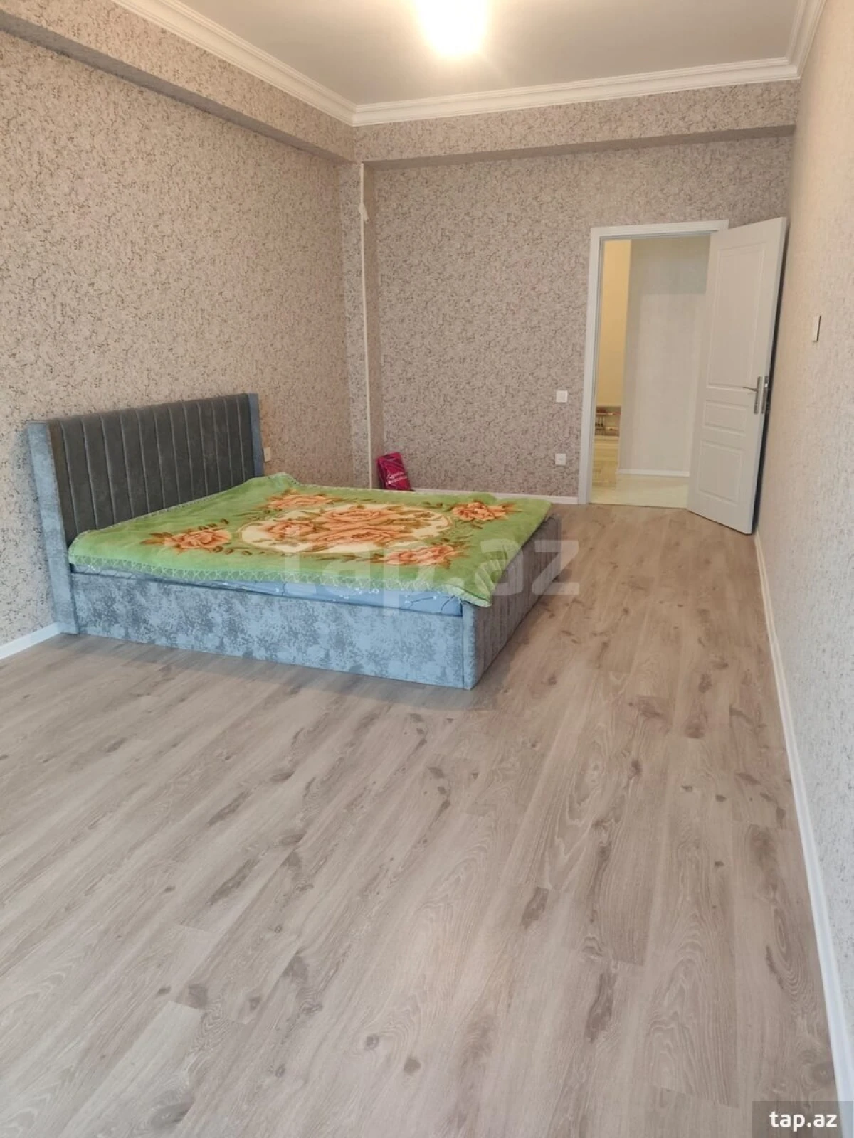 Kirayə verilir 2 otaqlı yeni tikili 68 m²