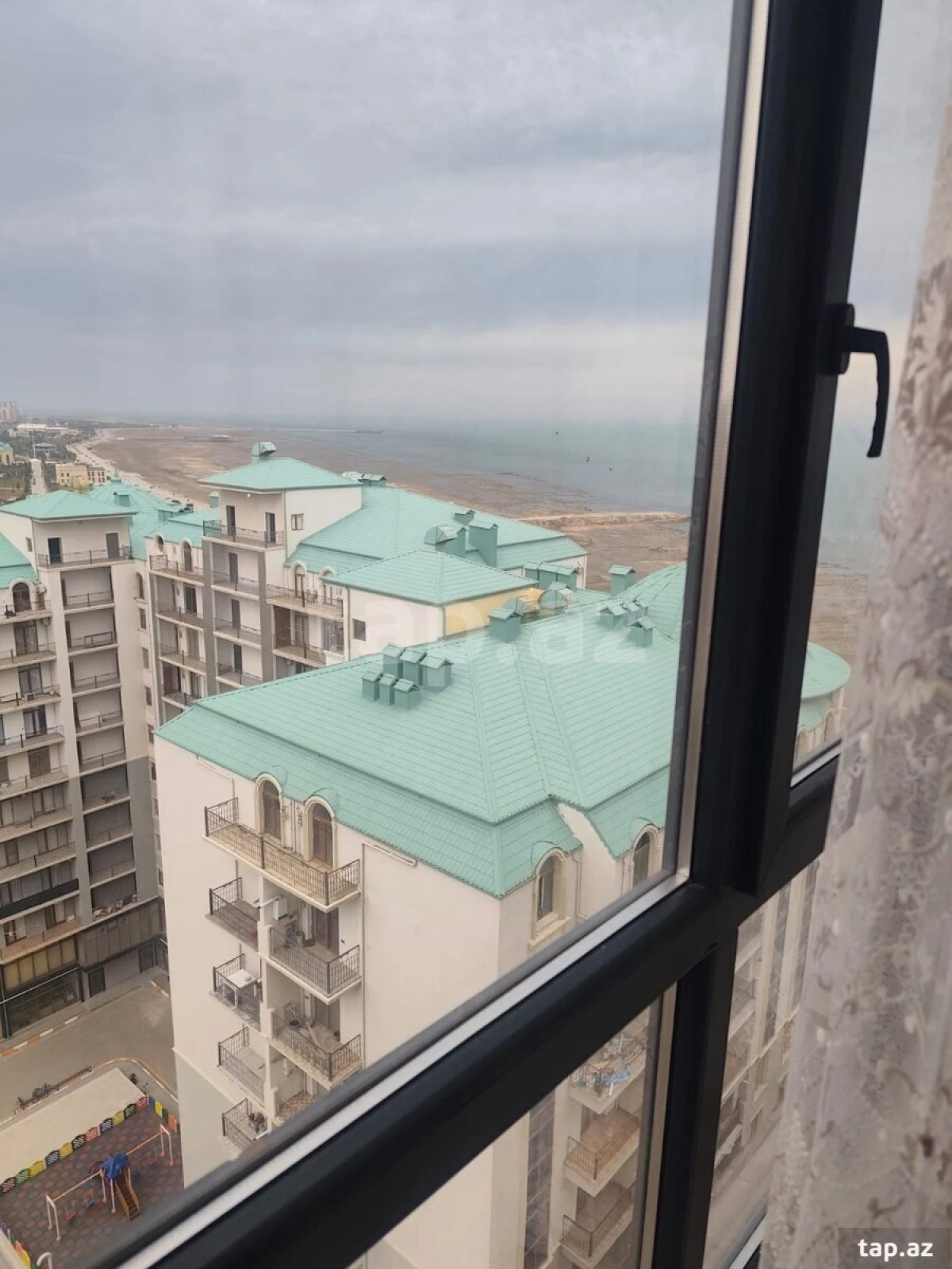Kirayə verilir 2 otaqlı yeni tikili 68 m²
