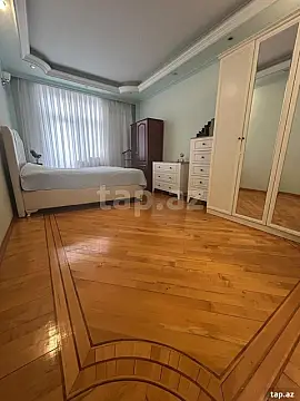 Satılır 3 otaqlı yeni tikili 100 m²
