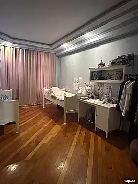 Satılır 3 otaqlı yeni tikili 100 m²