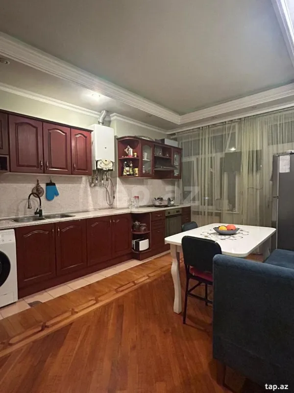 Satılır 3 otaqlı yeni tikili 100 m²