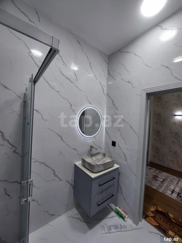 Satılır 4 otaqlı həyət evi