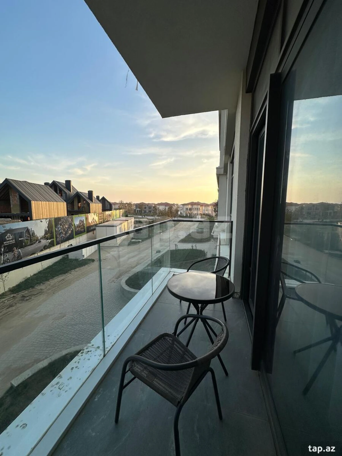 Kirayə verilir 2 otaqlı yeni tikili 77 m²