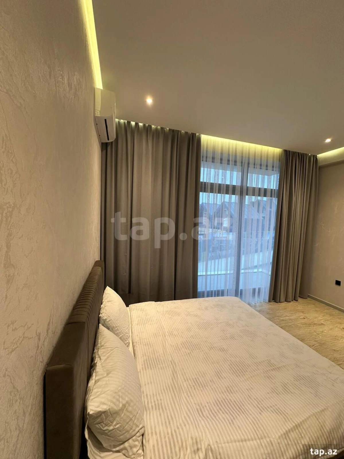 Kirayə verilir 2 otaqlı yeni tikili 77 m²