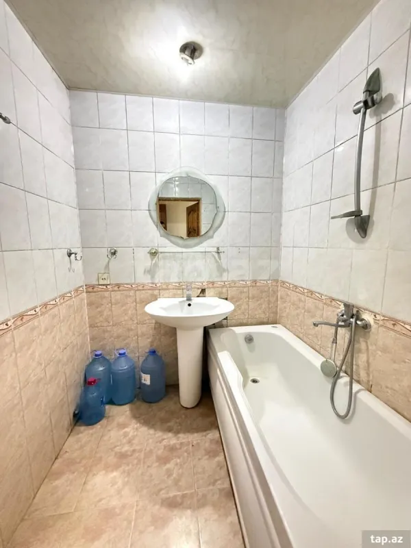 Satılır 3 otaqlı mənzil 55 m²