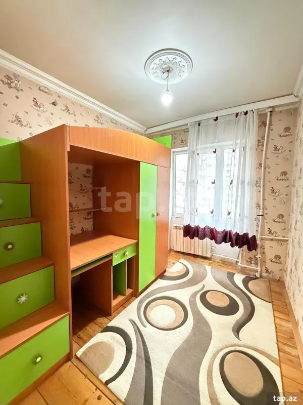 Satılır 3 otaqlı mənzil 55 m²