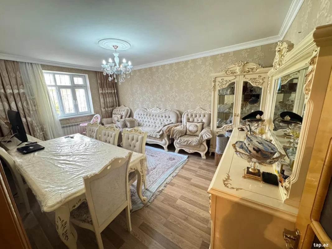 Satılır 3 otaqlı mənzil 74 m²