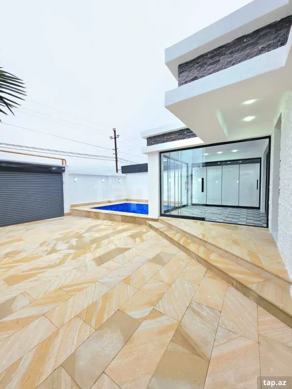 Satılır 4 otaqlı həyət evi