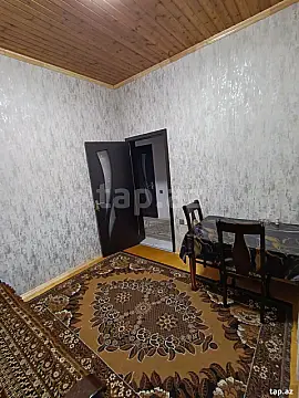 Satılır 4 otaqlı həyət evi