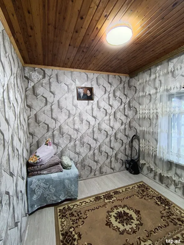 Satılır 4 otaqlı həyət evi