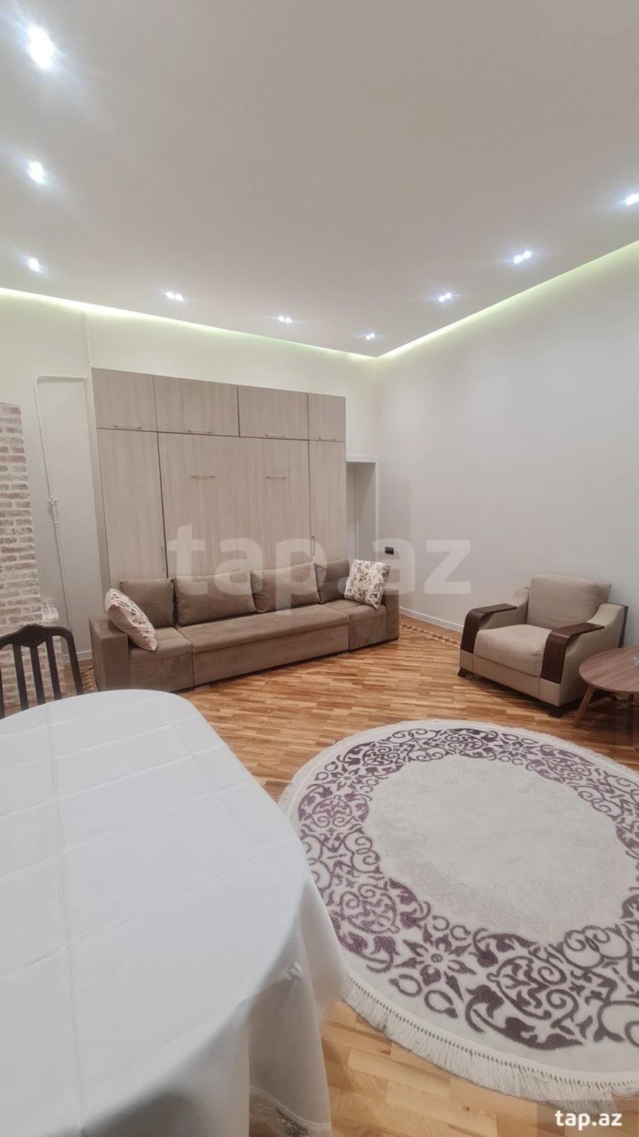 Kirayə verilir 1 otaqlı mənzil 45 m²