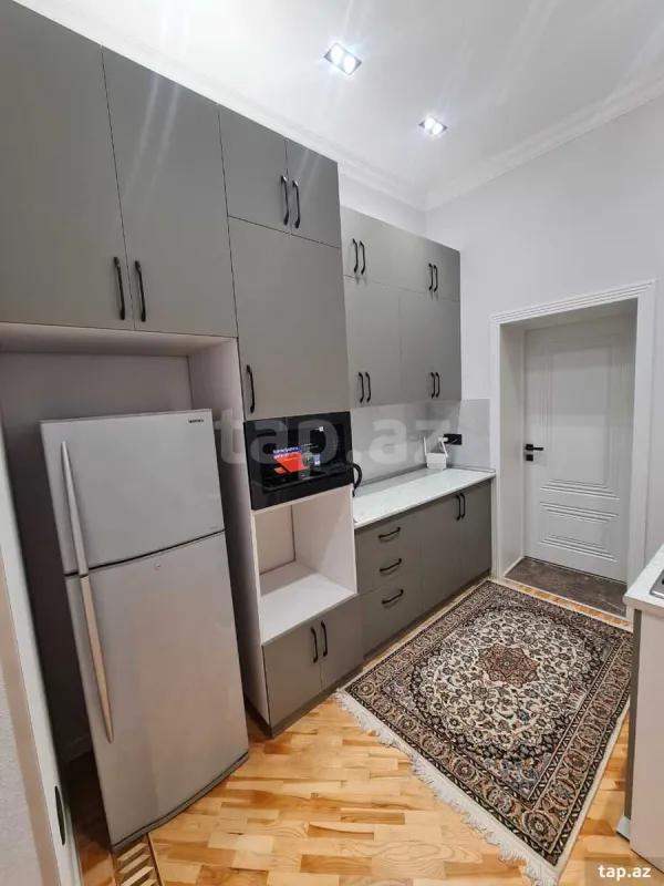 Kirayə verilir 1 otaqlı mənzil 45 m²