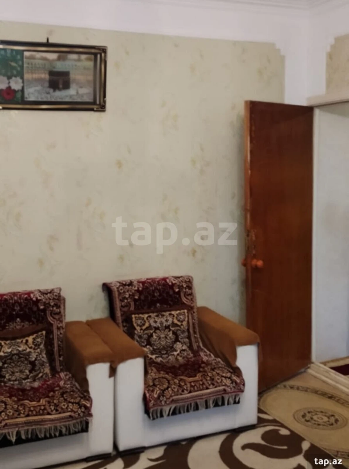 Satılır 4 otaqlı mənzil 90 m²