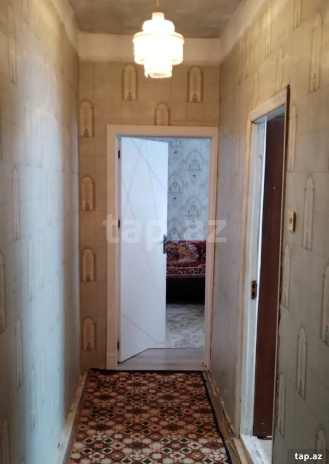 Satılır 4 otaqlı mənzil 90 m²