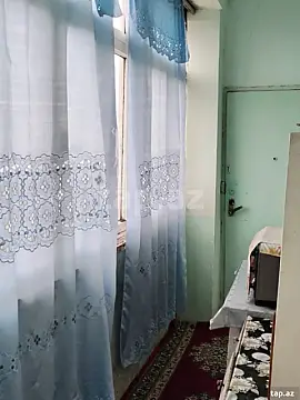 Satılır 4 otaqlı mənzil 90 m²