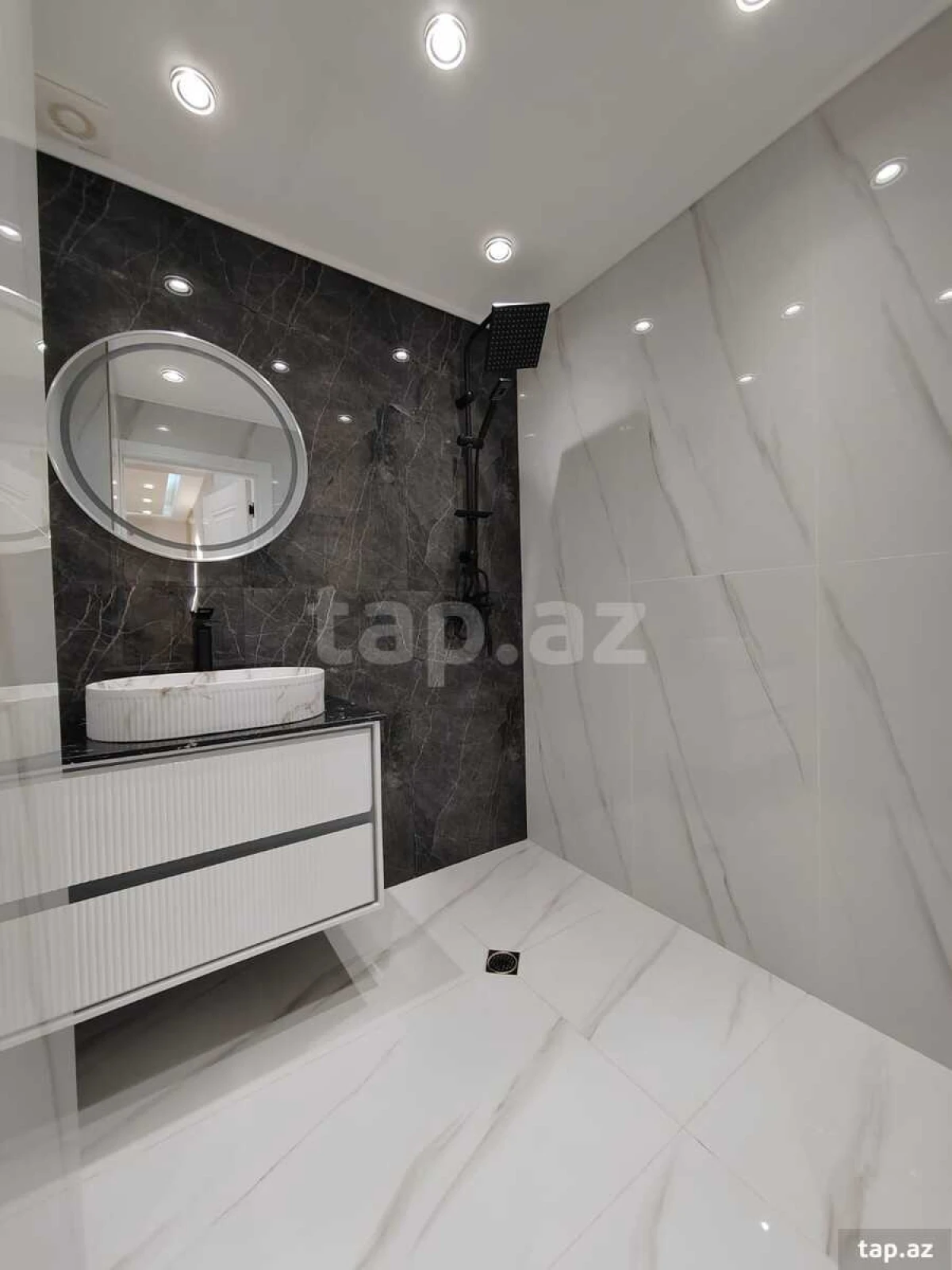 Satılır 3 otaqlı mənzil 80 m²