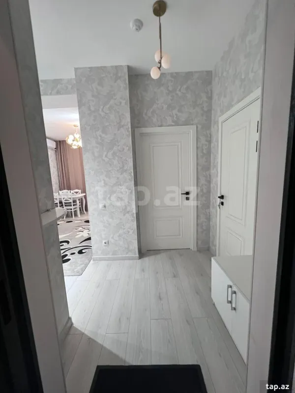 Kirayə verilir 2 otaqlı yeni tikili 60 m²
