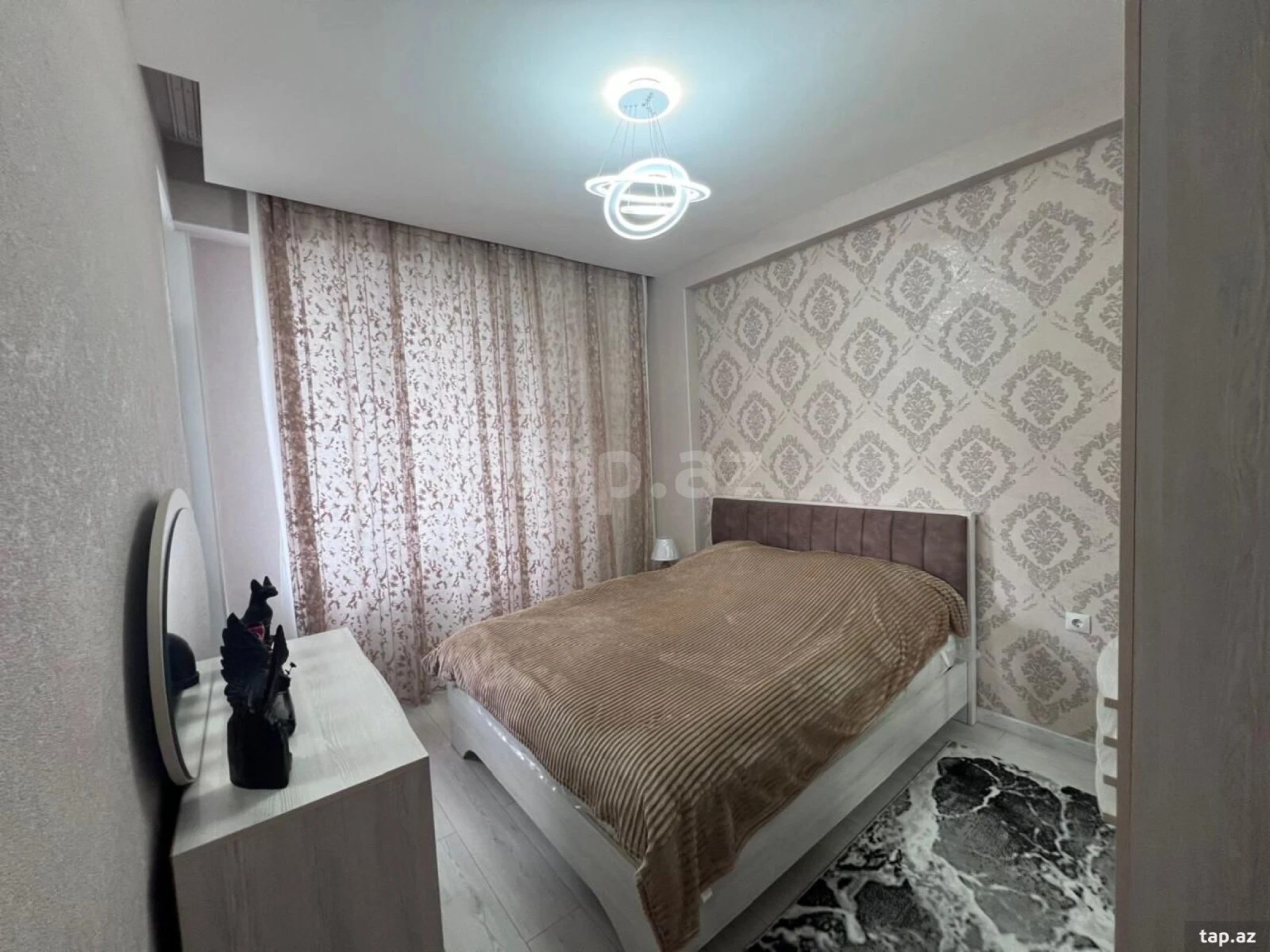 Kirayə verilir 2 otaqlı yeni tikili 60 m²