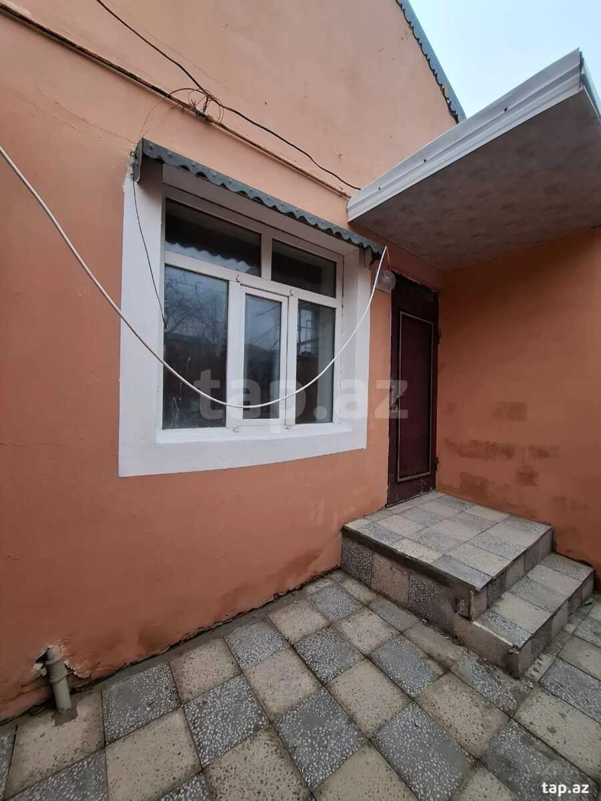 Satılır 3 otaqlı həyət evi