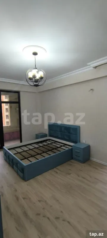 Kirayə verilir 3 otaqlı yeni tikili 93.2 m²