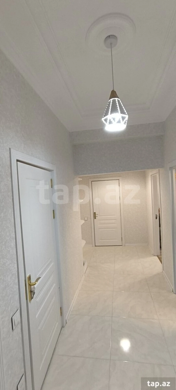 Kirayə verilir 3 otaqlı yeni tikili 93.2 m²