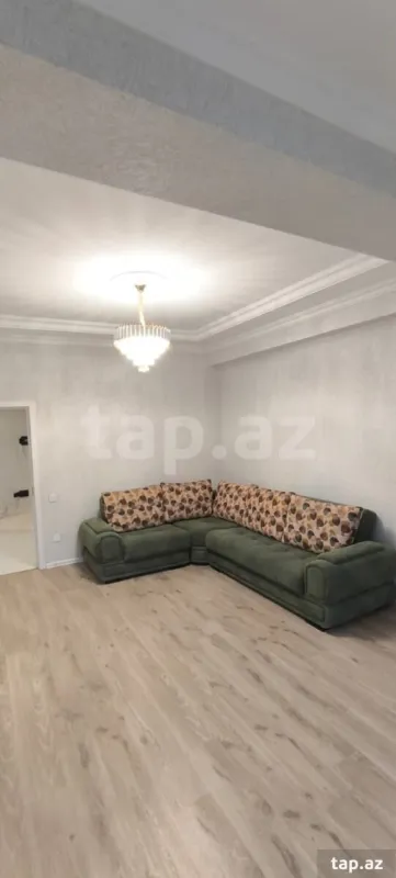 Kirayə verilir 3 otaqlı yeni tikili 93.2 m²