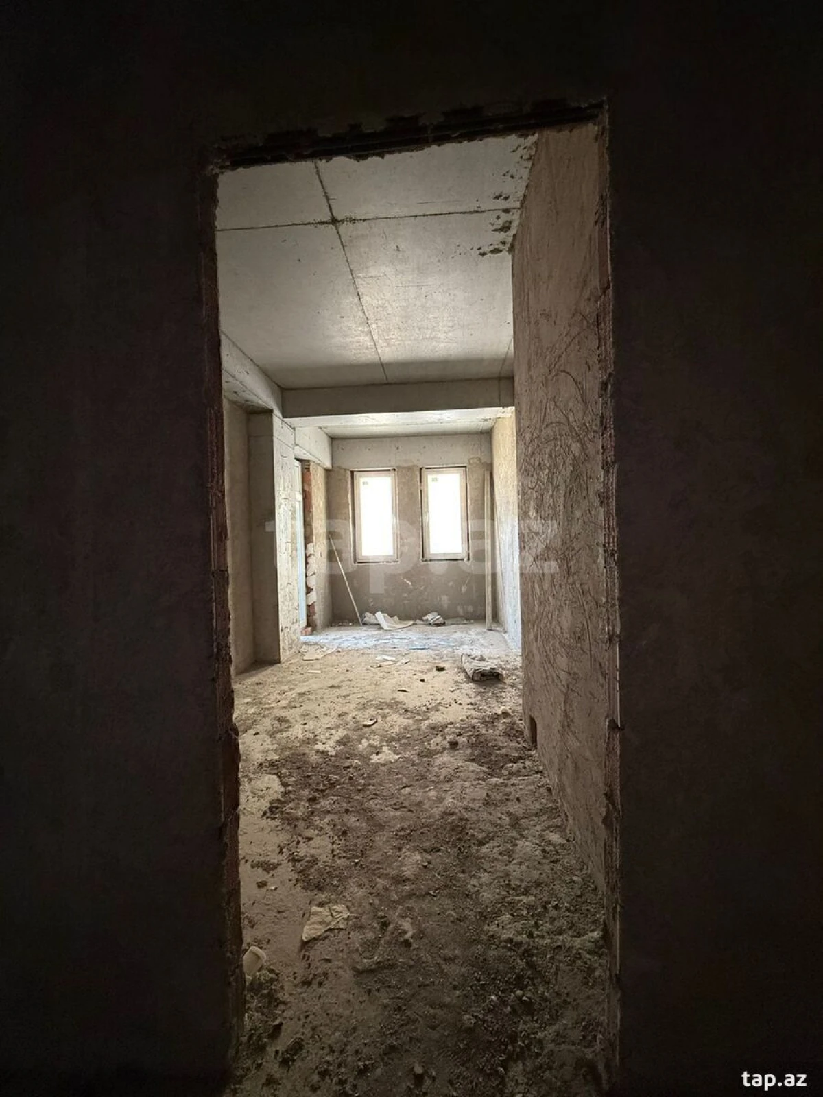 Satılır 3 otaqlı yeni tikili 118 m²