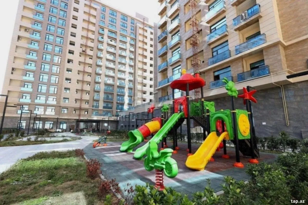 Satılır 3 otaqlı yeni tikili 118 m²