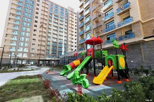 Satılır 3 otaqlı yeni tikili 118 m²